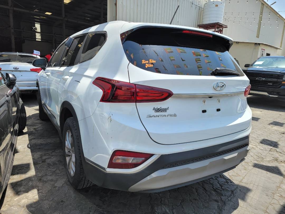 2019 HYUNDAI SANTA FE — 137584 Miles — Lot 100079 — Ind. 12 - Marhaba Auctions Used Cars - Image 5