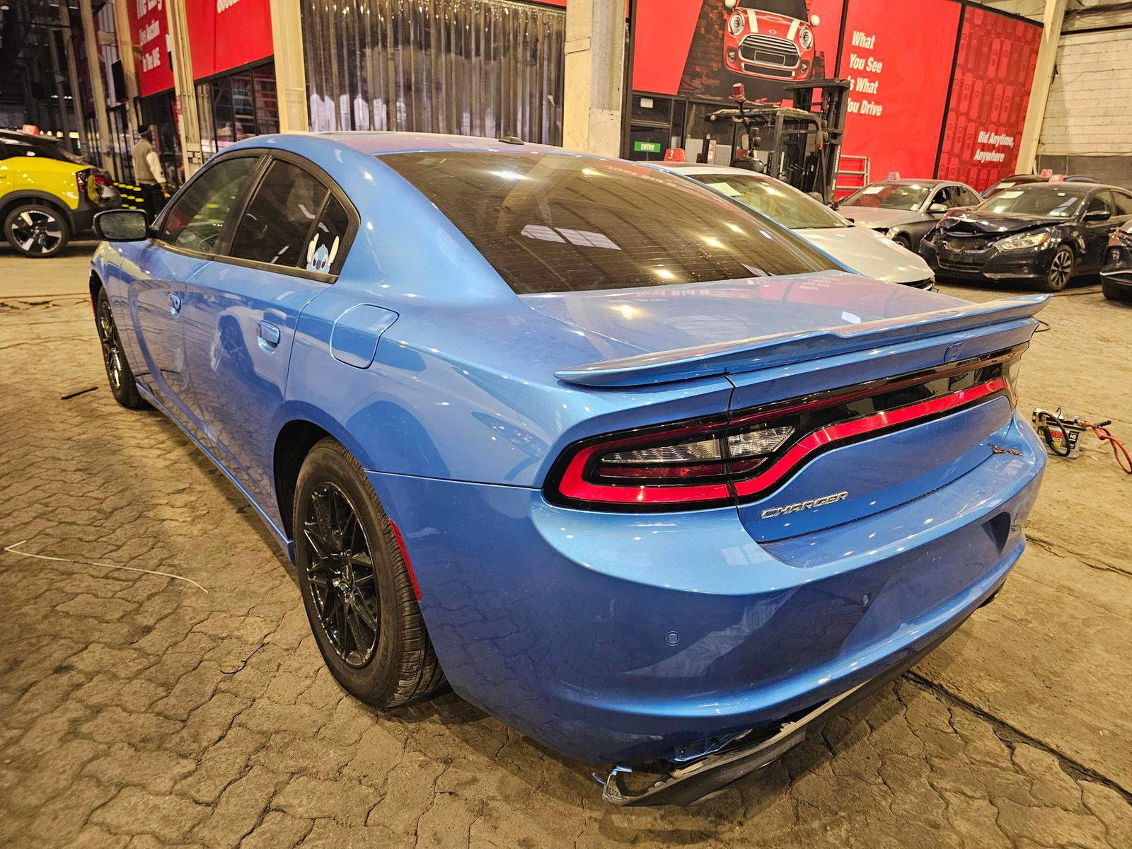 2019 DODGE CHARGER — 48712 Miles — Lot 80813125 — Main - Marhaba Auctions Used Cars - Image 6