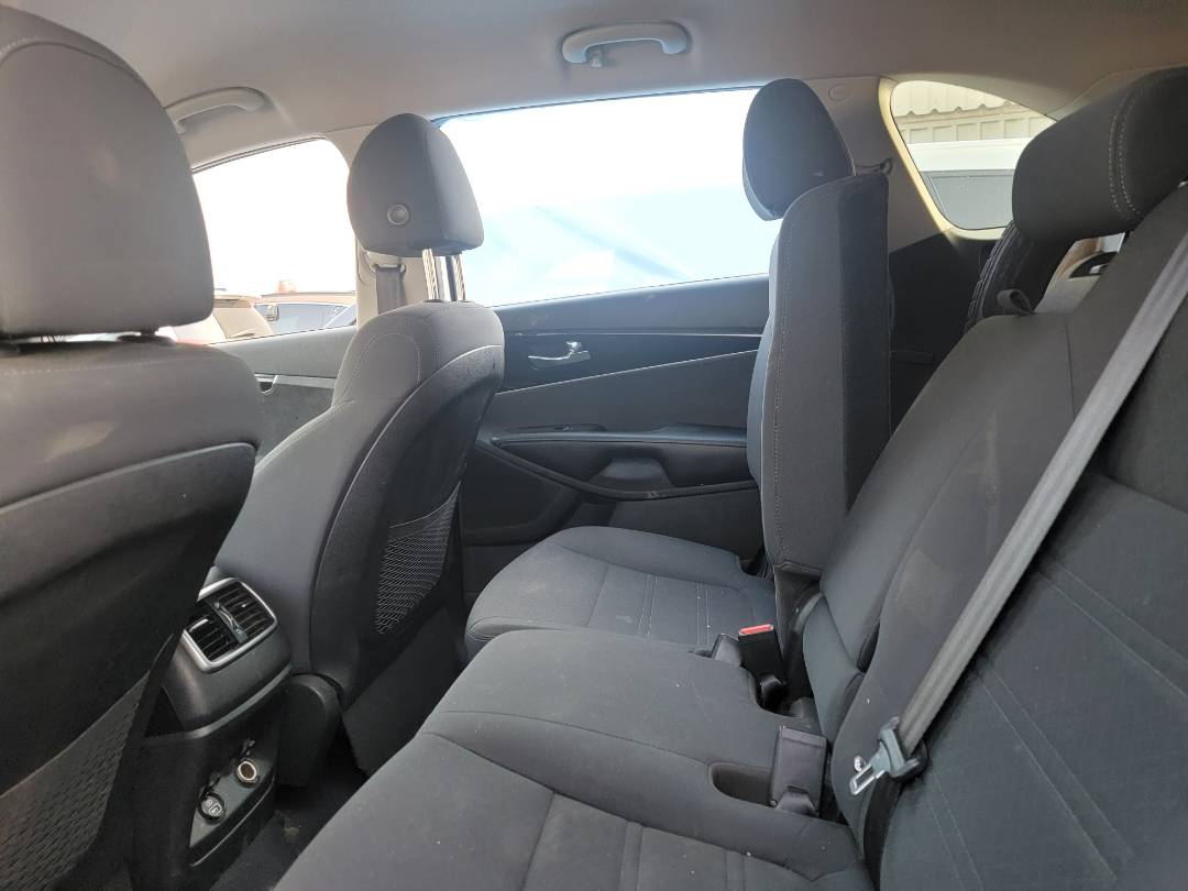 2020 KIA SORENTO — 46 788 Miles — Lot 38LG708781 — Souq - Marhaba Auctions Used Cars - Image 7