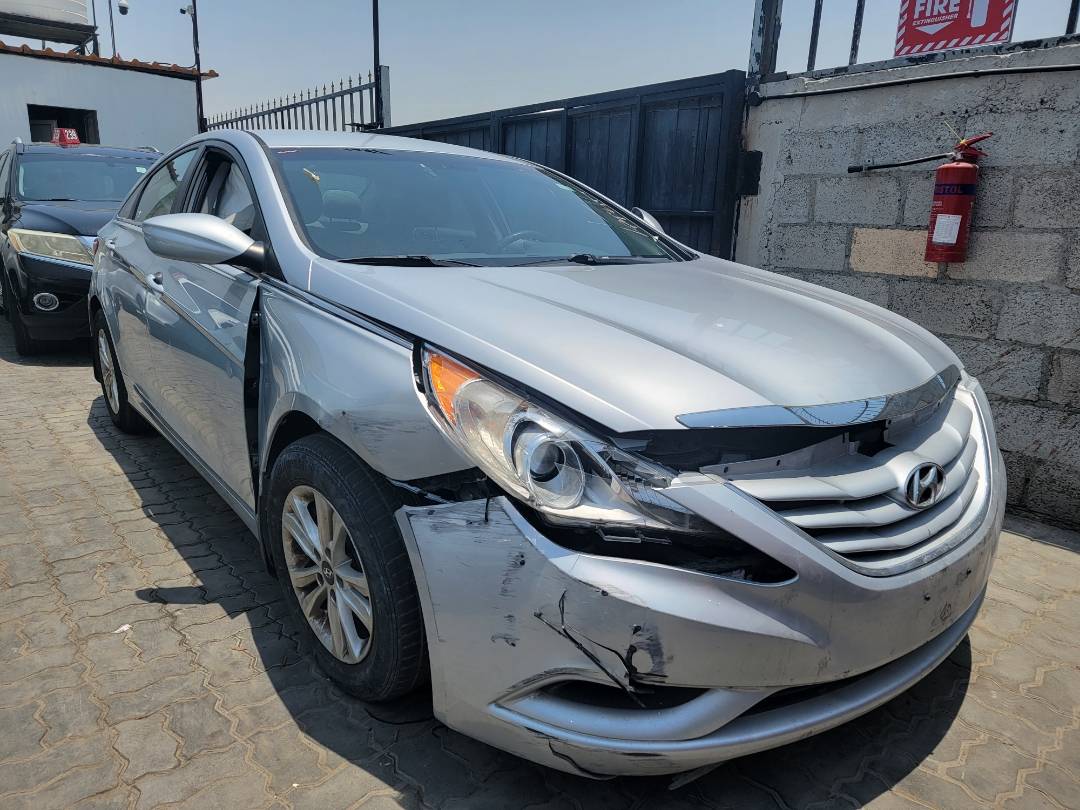 2012 HYUNDAI SONATA — 71650 Miles — Lot 5CH394800 — Main - Marhaba Auctions Used Cars - Image 4