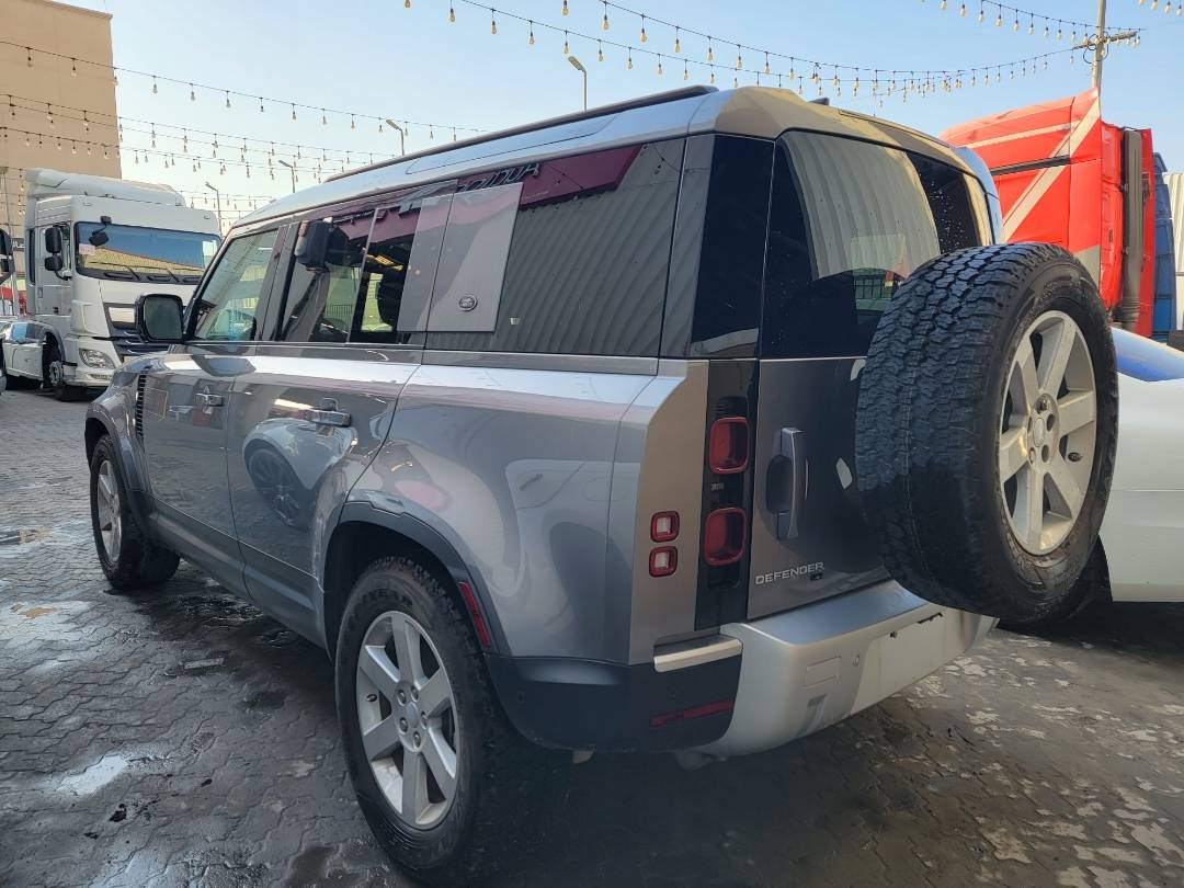 2020 LAND ROVER DEFENDER 110 S — 25203 Miles — Lot 2L2032516 — Main - Marhaba Auctions Used Cars - Image 6