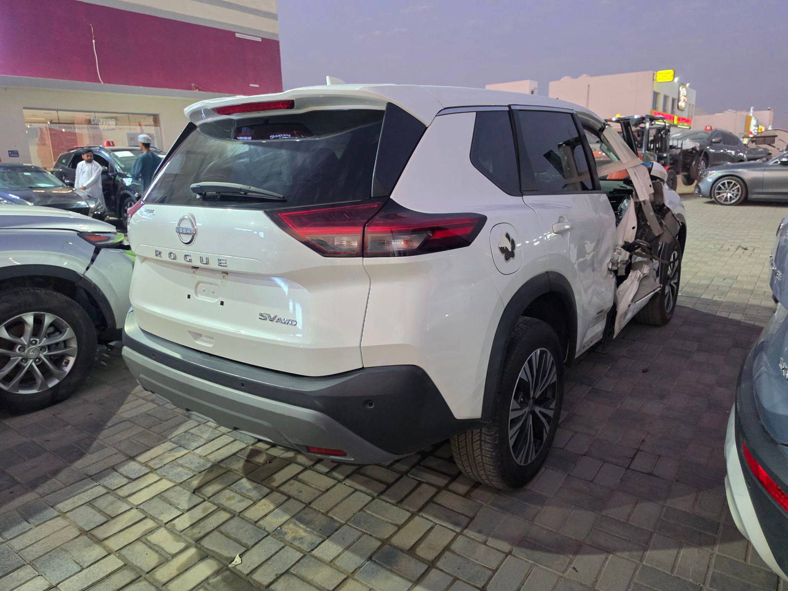 NISSAN ROGUE 2023 - Marhaba Auction Used Cars - Image 5