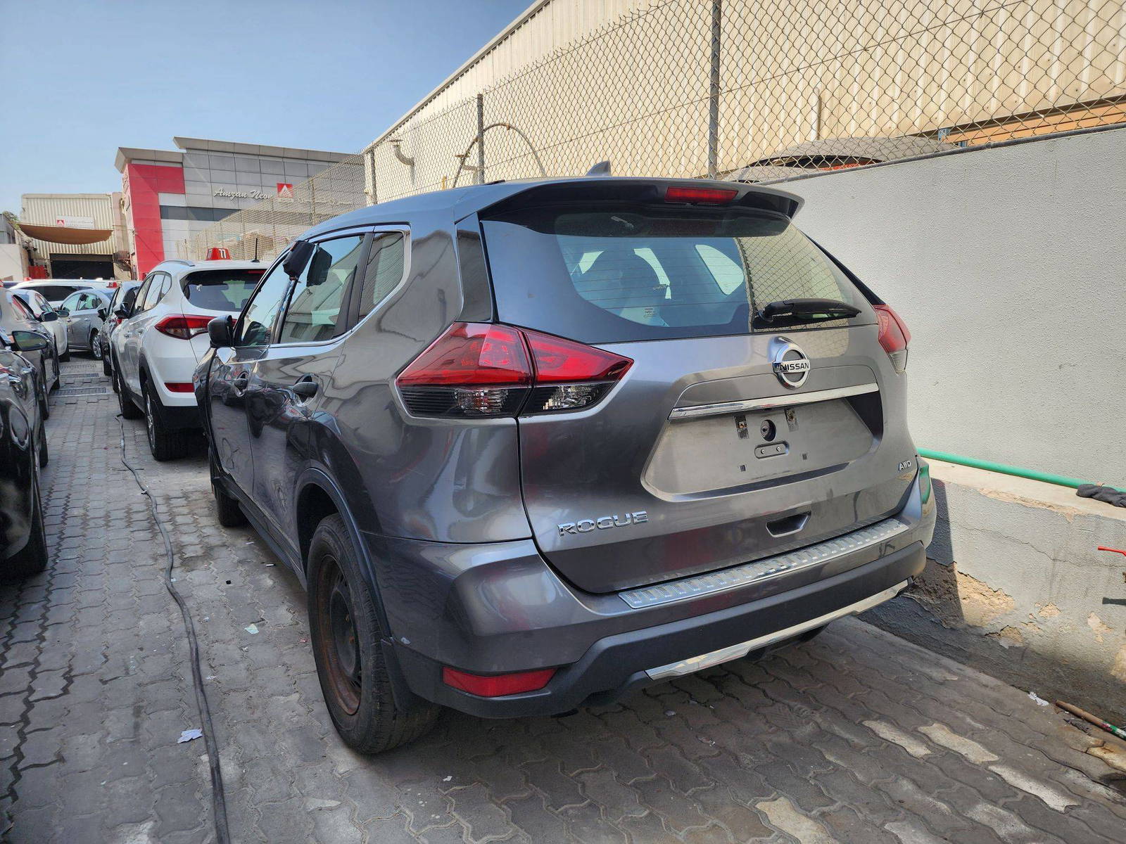 NISSAN ROGUE 2020 - Marhaba Auction Used Cars - Image 3