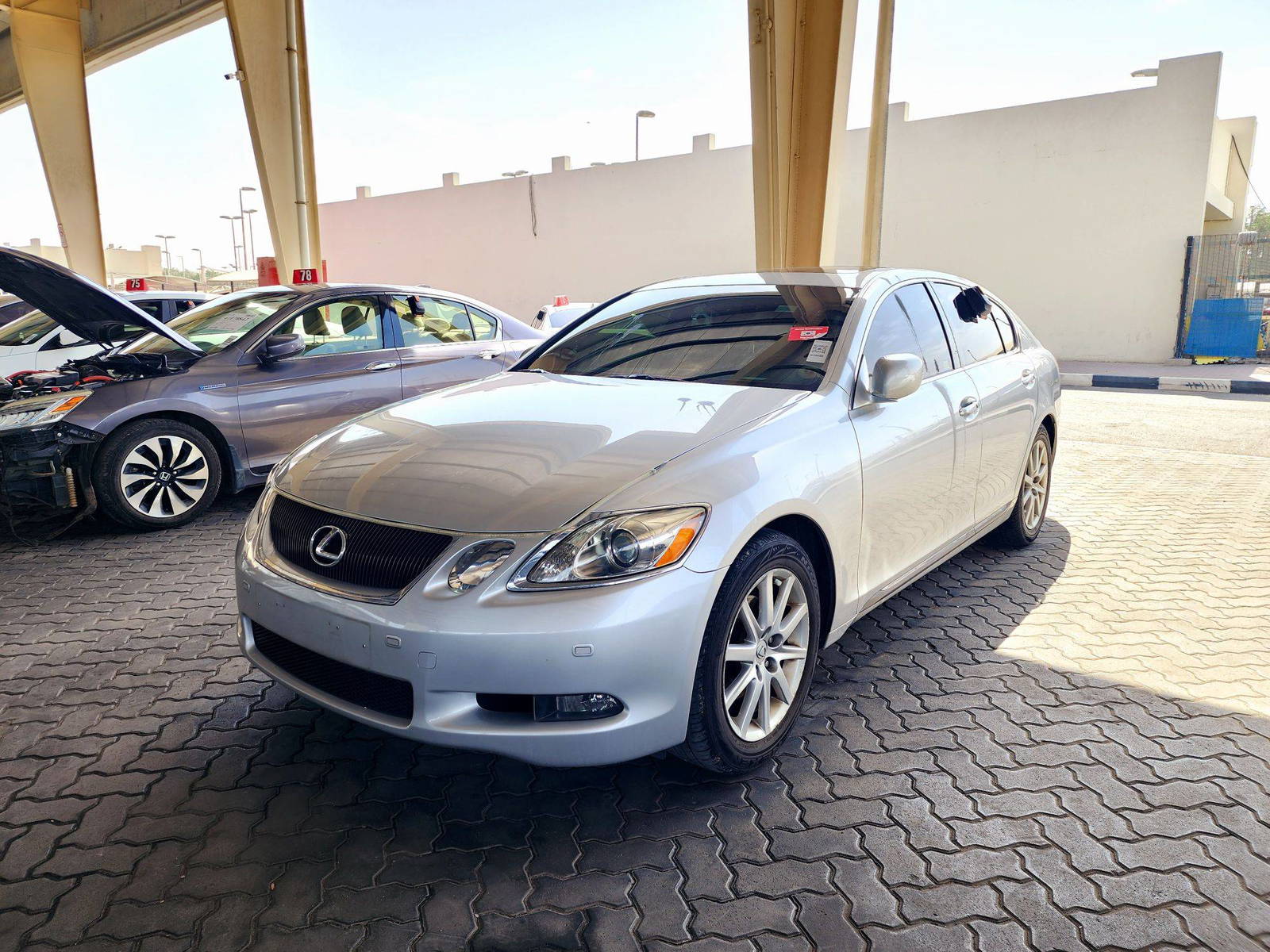 2006 LEXUS GS 300 — 140580 KM — Lot 024884 — Souq - Marhaba Auctions Used Cars - Image 5