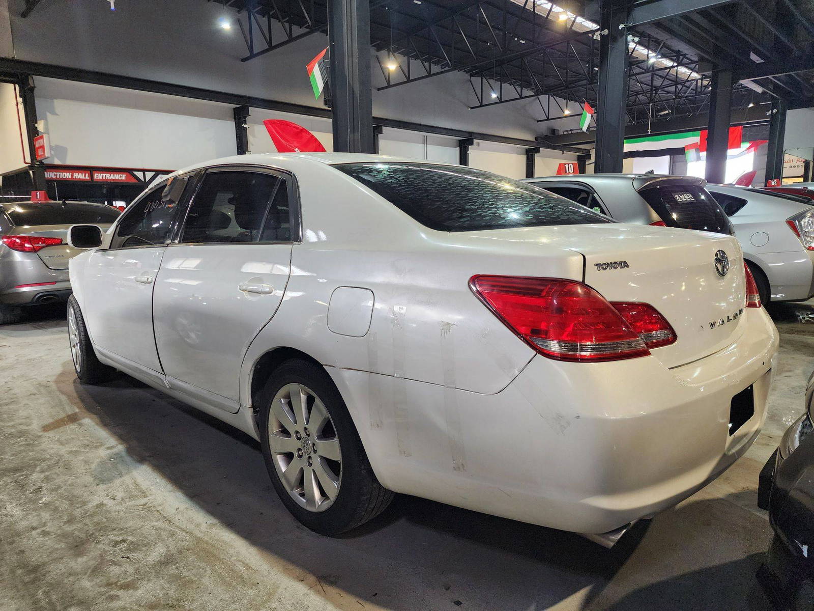 2006 TOYOTA AVALON — 235260 Miles — Lot 84021 — Main - Marhaba Auctions Used Cars - Image 3