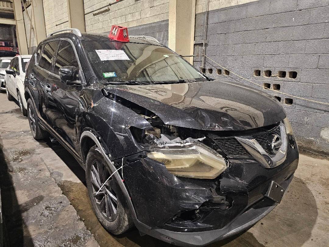 NISSAN ROGUE