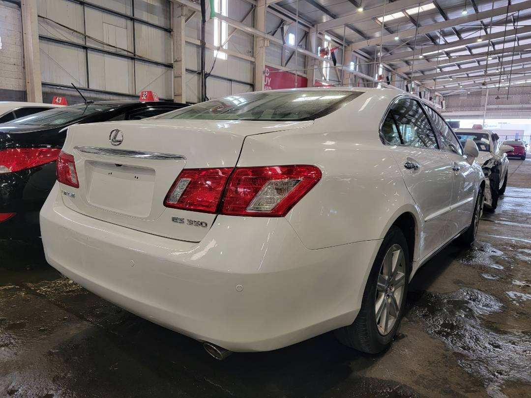 2009 LEXUS ES 350 — 183647 Miles — Lot 92310489 — Main - Marhaba Auctions Used Cars - Image 3