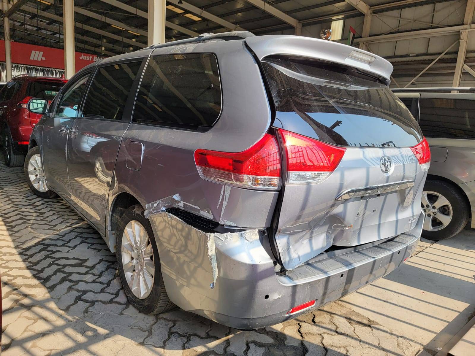 2011 TOYOTA SIENNA — 178382 Miles — Lot C1BS027662 — Main - Marhaba Auctions Used Cars - Image 3