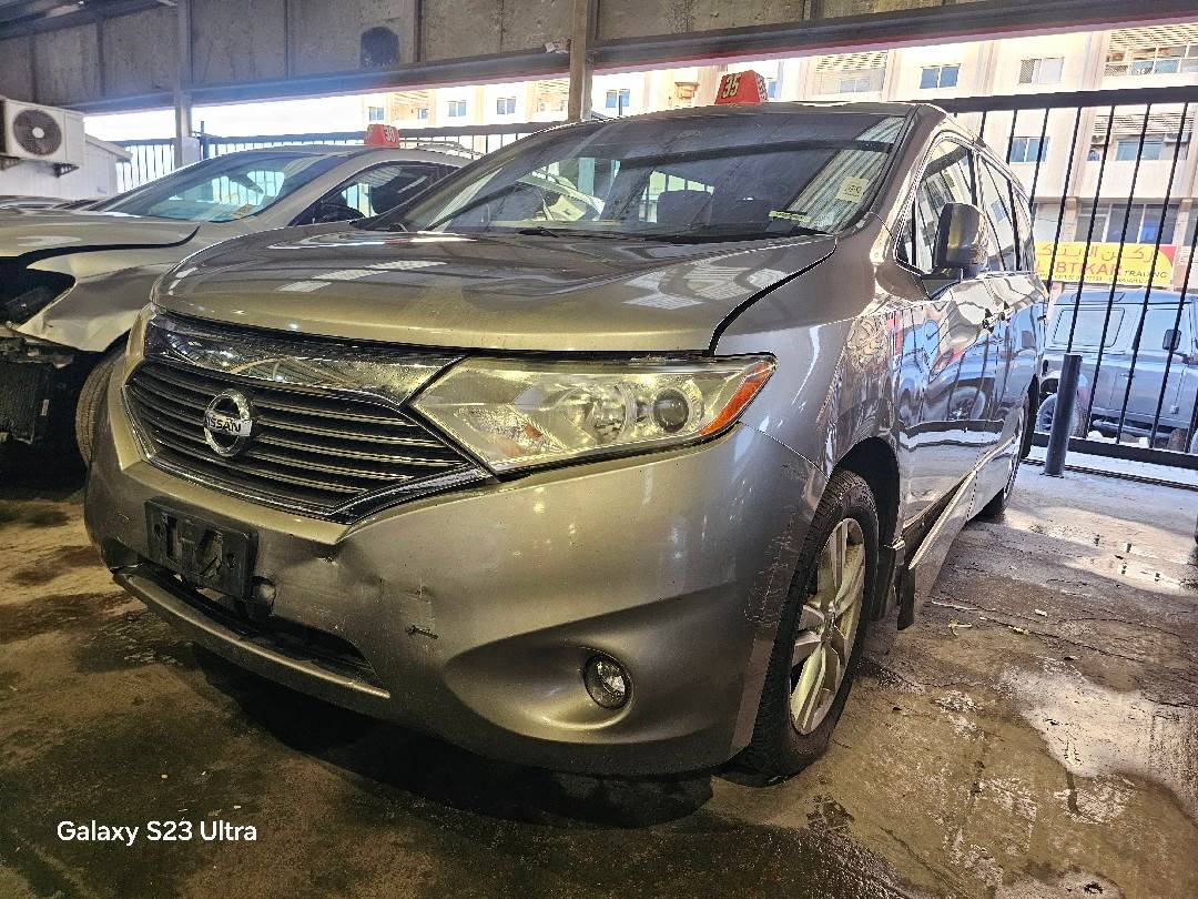 NISSAN QUEST