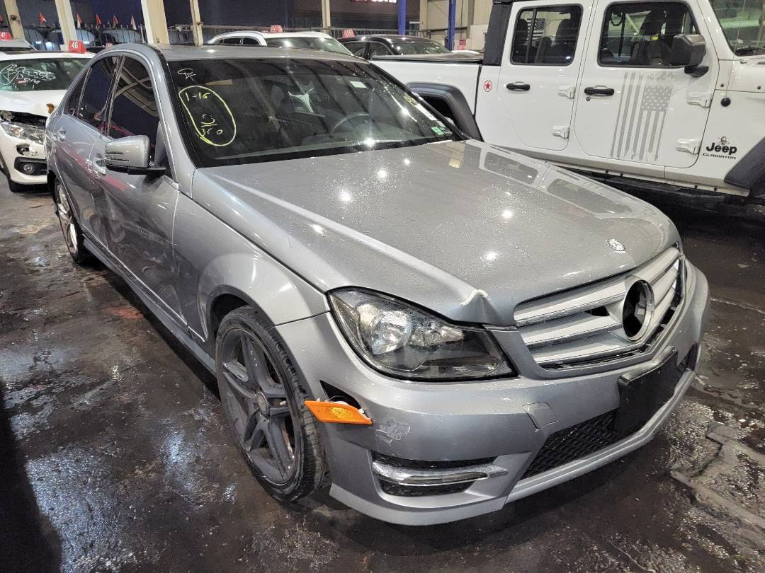2013 MERCEDES BENZ C-250 — 139538 Miles — Lot B5DR255499 — Main - Marhaba Auctions Used Cars - Image 4