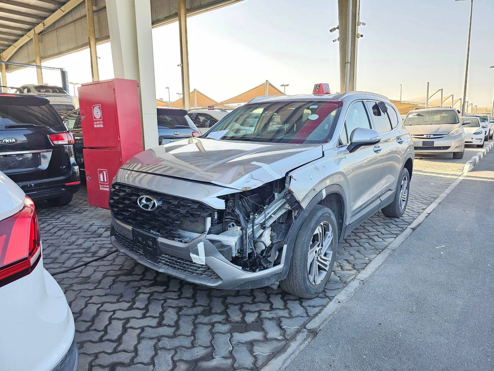 HYUNDAI SANTA FE 2023 - Marhaba Auction Used Cars - Image 5