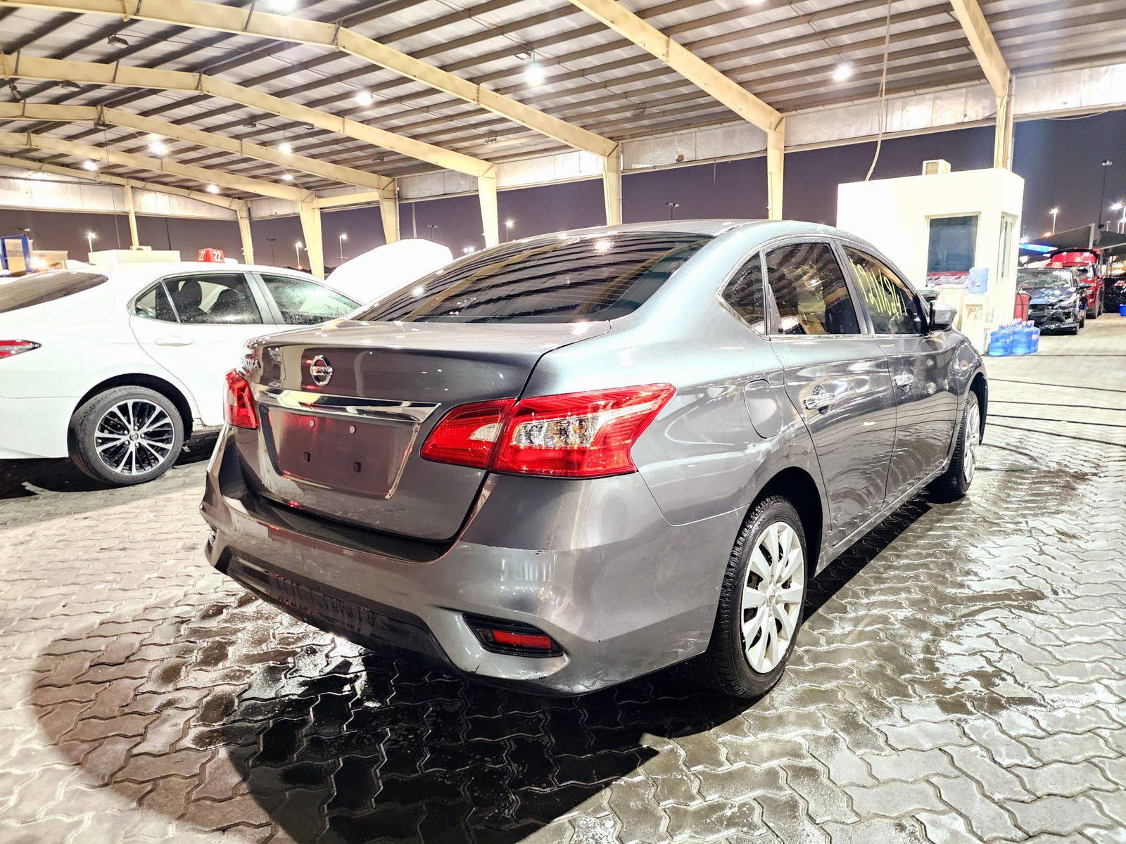 2016 NISSAN SENTRA — 151942 KM — Lot 12116241 — Souq - Marhaba Auctions Used Cars - Image 3