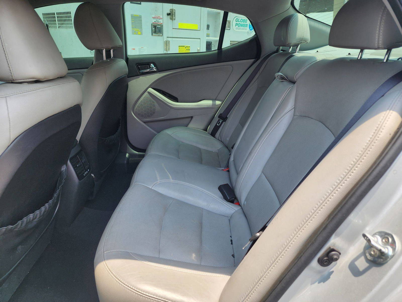 2012 KIA OPTIMA — 285288 Miles — Lot 24835 — Souq - Marhaba Auctions Used Cars - Image 7