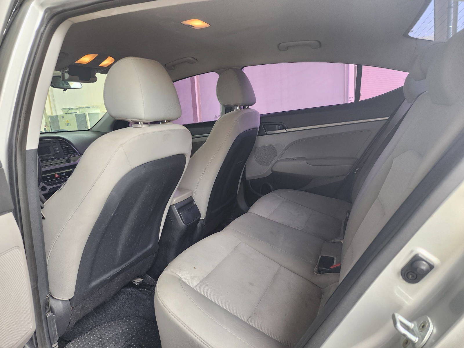 2017 HYUNDAI ELANTRA — 162581 Miles — Lot 102697 — Souq - Marhaba Auctions Used Cars - Image 10
