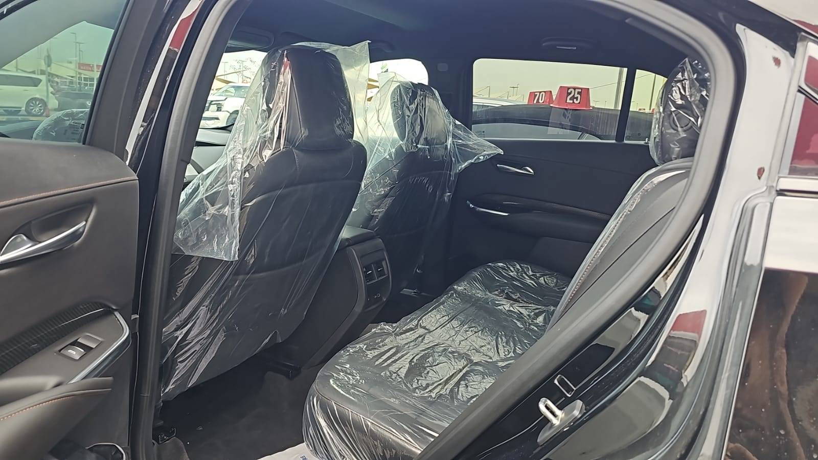 CADILLAC XT4 Sports 2021 - Marhaba Auction Used Cars - Image 9