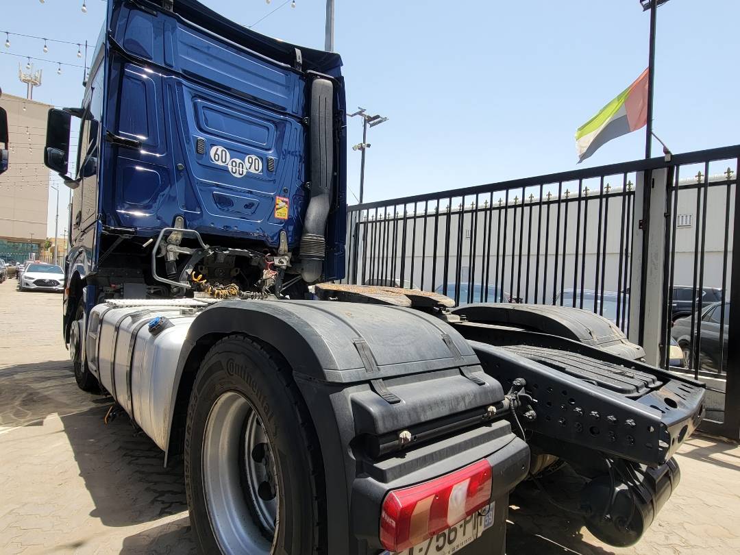 2018 MERCEDES BENZ ACTROS 1845 — 997220 KM — Lot 992885 - Marhaba Auctions Used Cars - Image 7