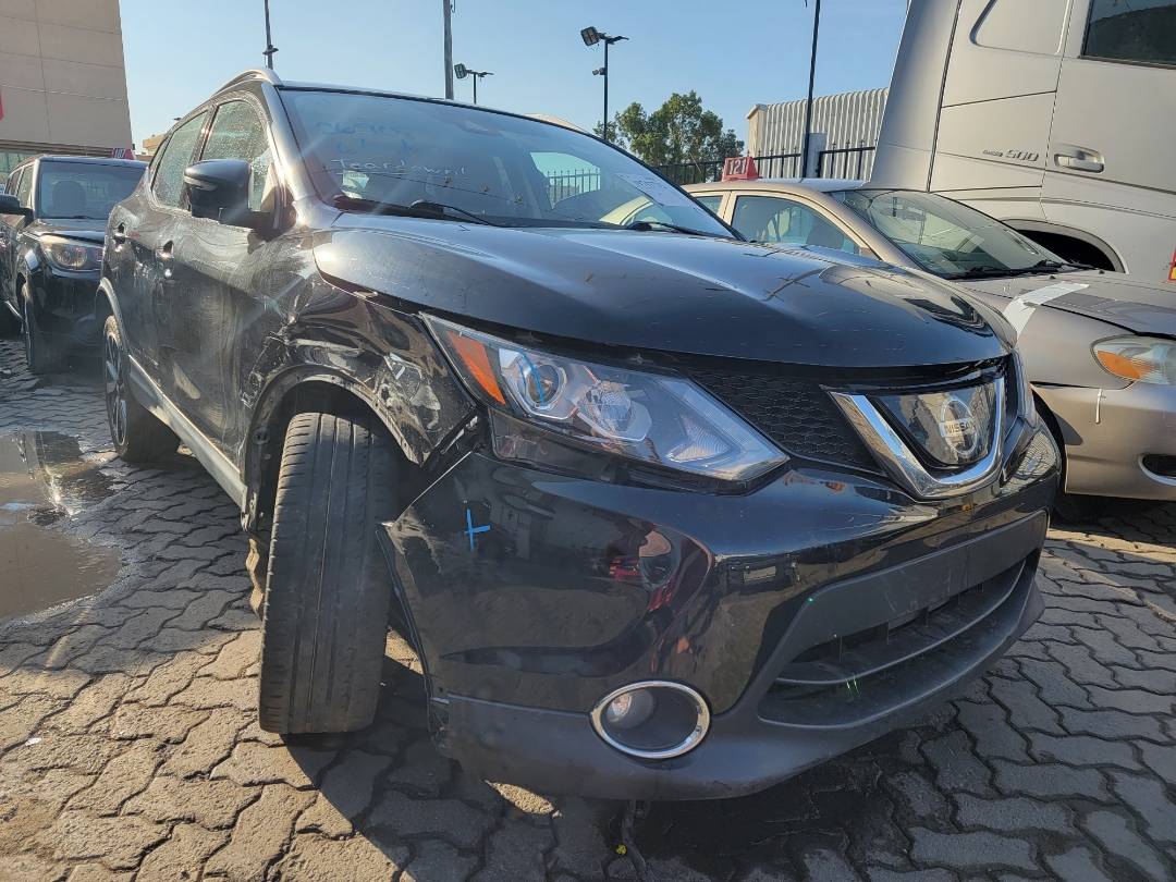 2018 NISSAN ROGUE — 138372 Miles — Lot 196575 — Souq - Marhaba Auctions Used Cars - Image 4