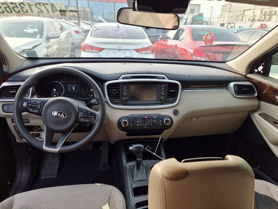 2018 KIA SORENTO — 33358 Miles — Lot 215487 — Ind. 12 - Marhaba Auctions Used Cars - Image 7