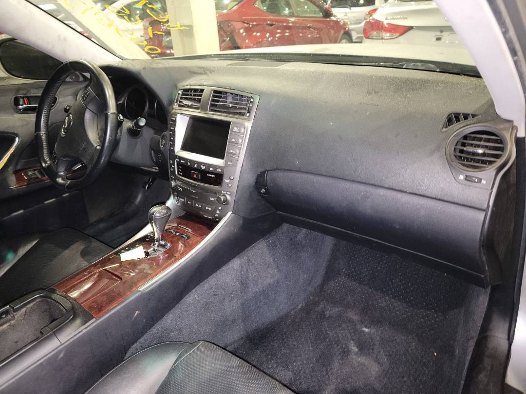 2006 LEXUS IS 250 — 136283 Miles — Lot 69407883 - Marhaba Auctions Used Cars - Image 10