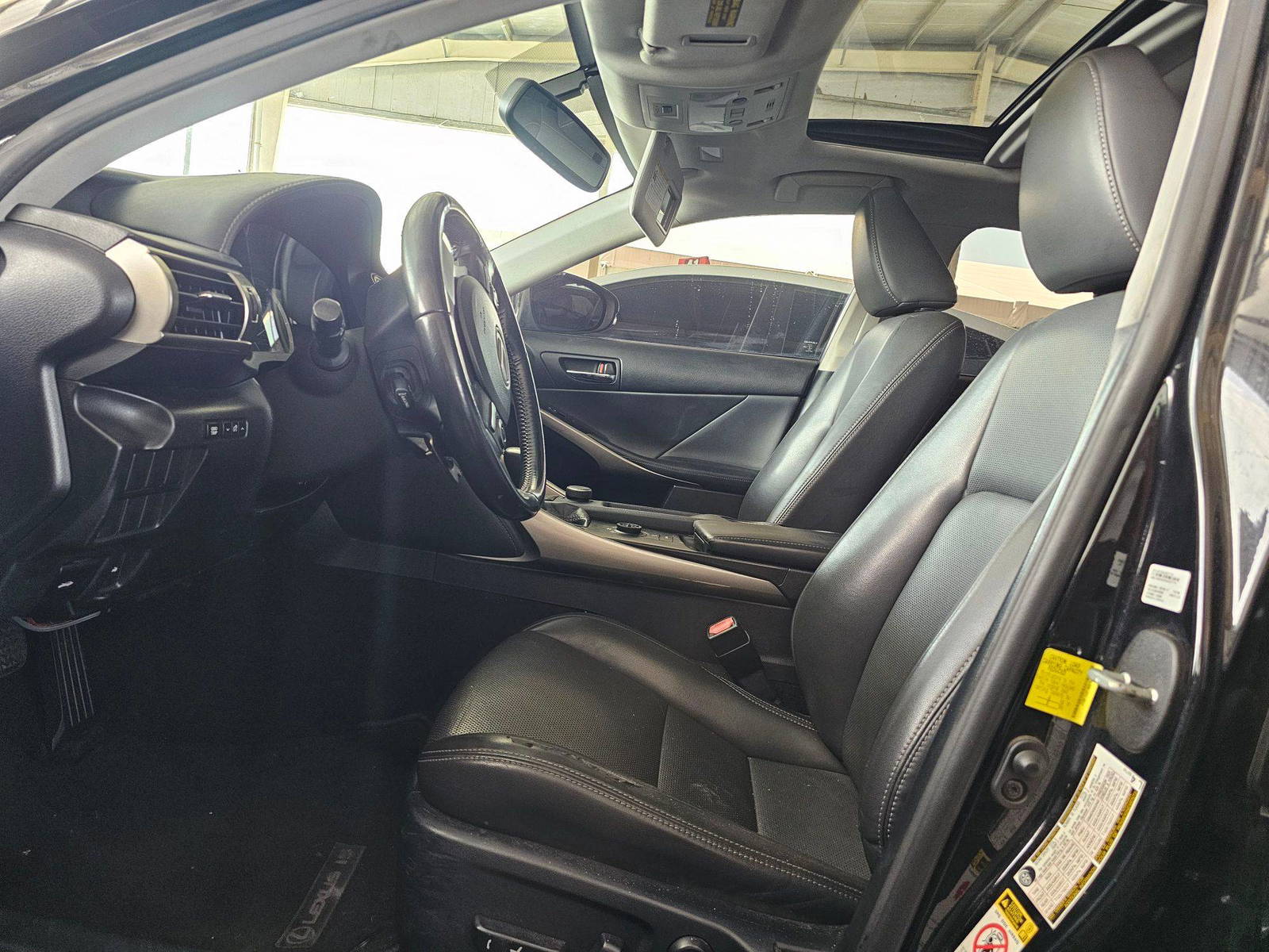 LEXUS IS 250 2015 - Marhaba Auction Used Cars - Image 9