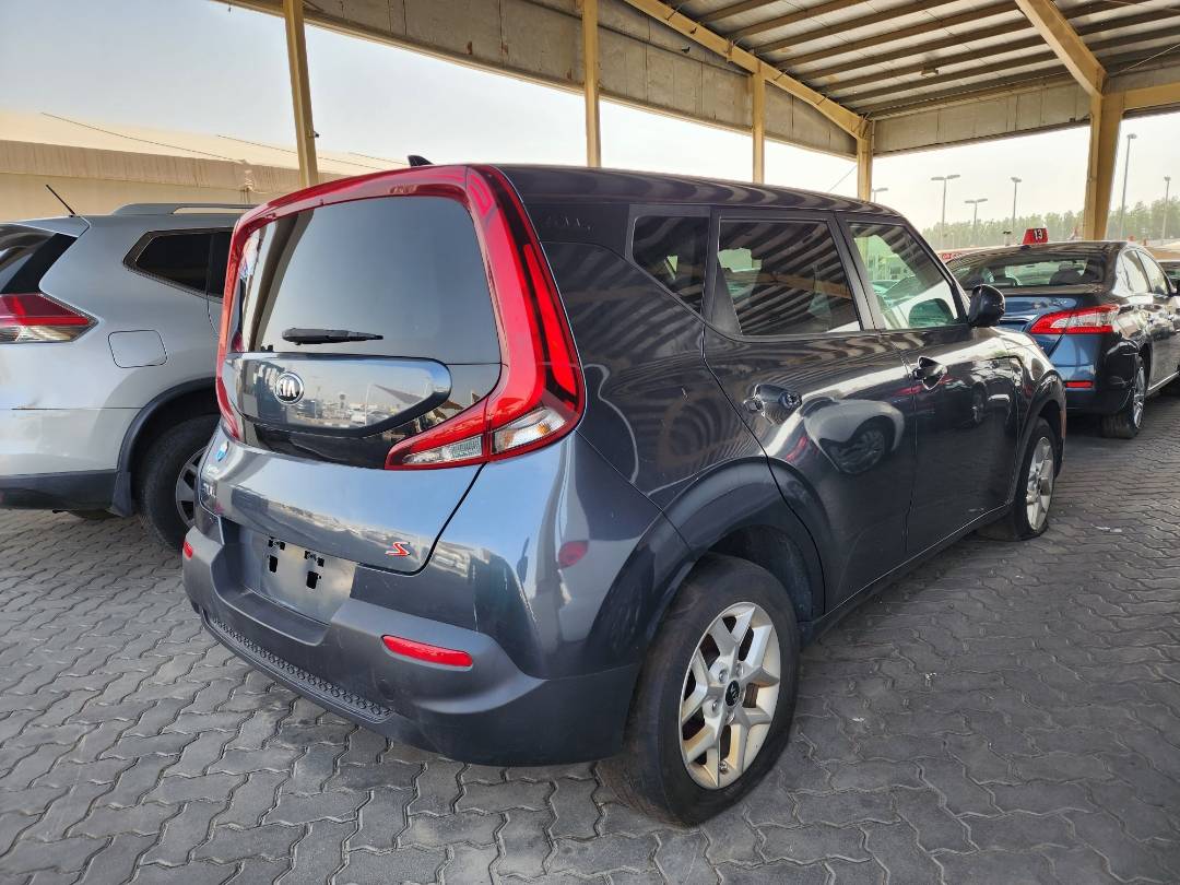 2020 KIA SOUL — 168629 Miles — Lot 702692 — Souq - Marhaba Auctions Used Cars - Image 5