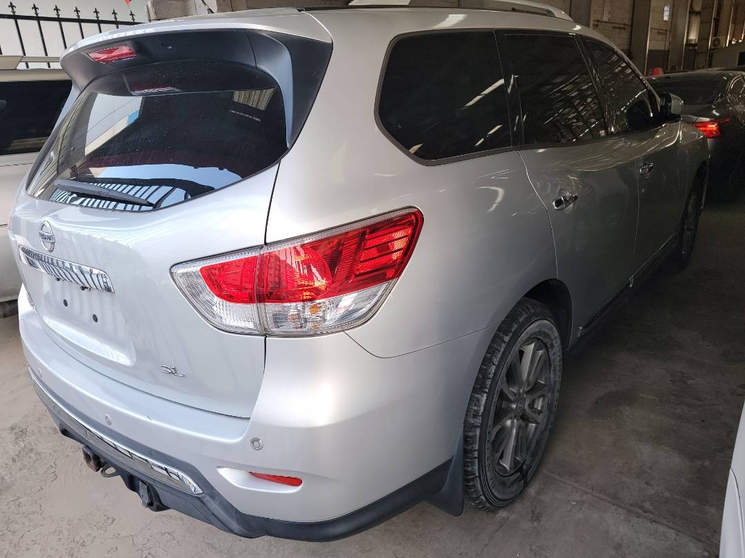2013 NISSAN PATHFINDER — 120216 Miles — Lot 38502799 - Marhaba Auctions Used Cars - Image 3