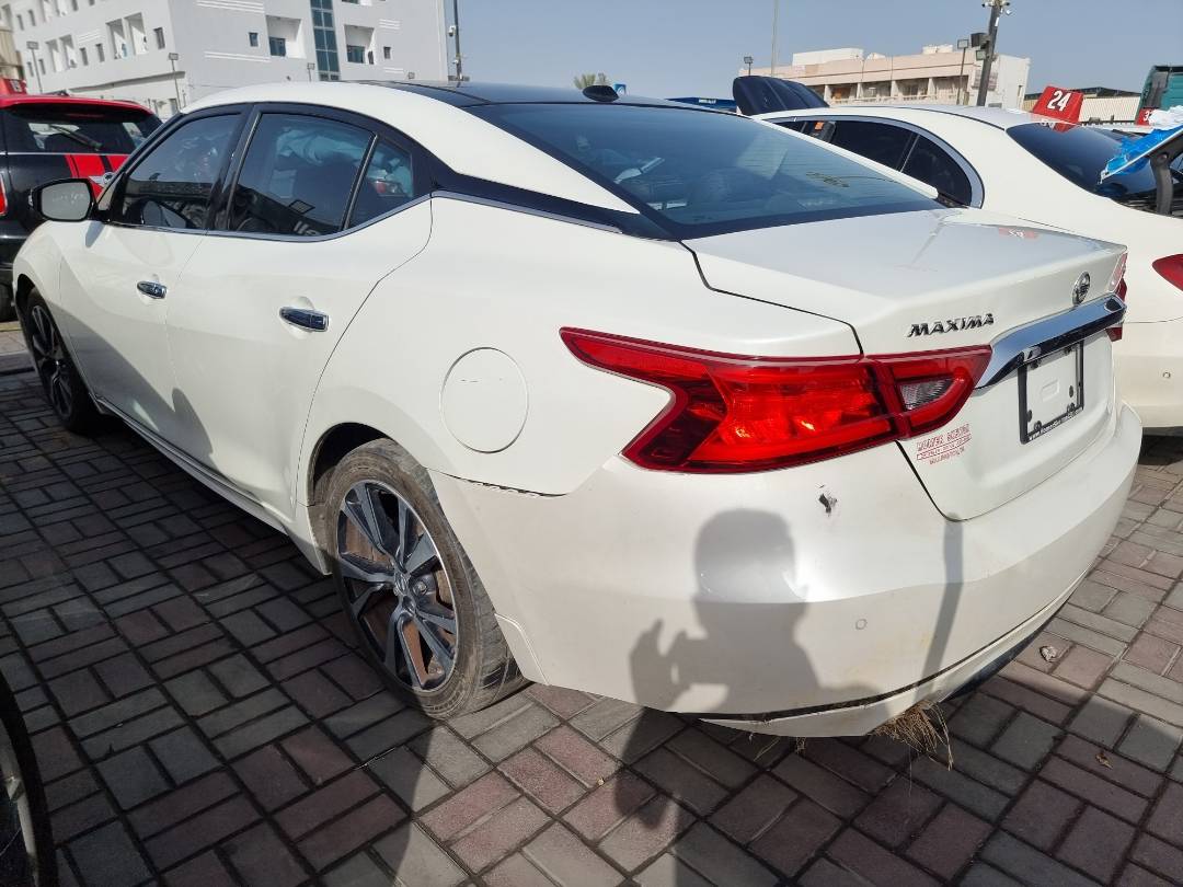 2017 NISSAN MAXIMA — 117489 Miles — Lot 125487 — Ind. 12 - Marhaba Auctions Used Cars - Image 5