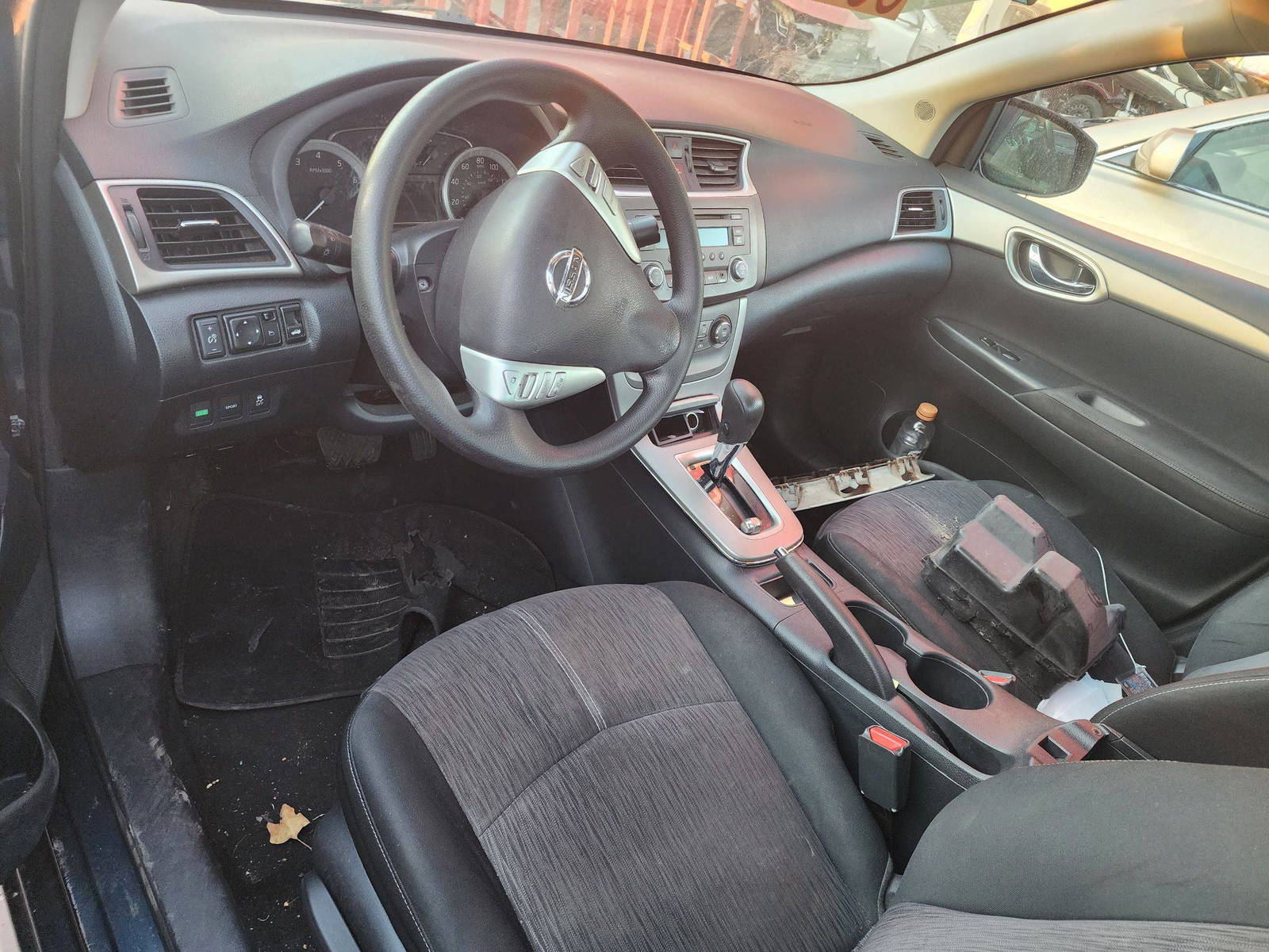 2014 NISSAN SENTRA — 170186 Miles — Lot 37652304 - Marhaba Auctions Used Cars - Image 4