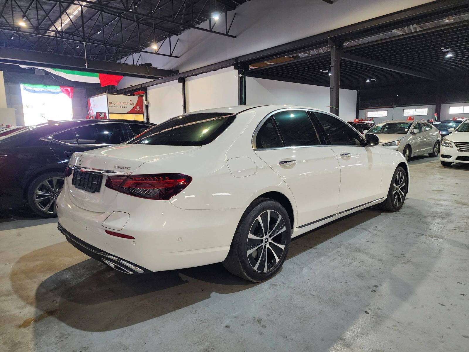 2021 MERCEDES BENZ E-300 — 17592 KM — Lot 002409 — Main - Marhaba Auctions Used Cars - Image 5