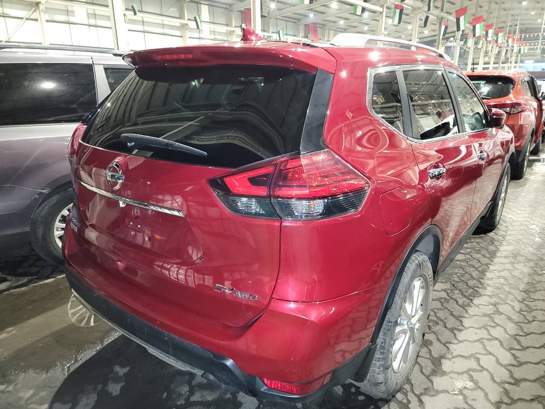 2017 NISSAN ROGUE — 173914 KM — Lot 763726 - Marhaba Auctions Used Cars - Image 4