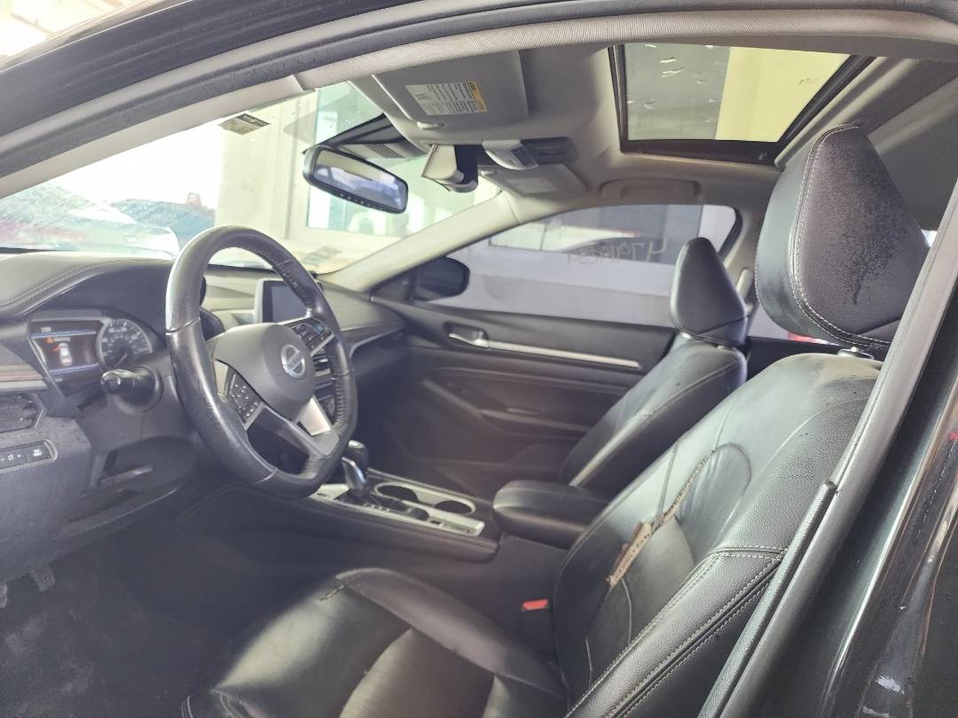2020 NISSAN ALTIMA — 134998 Miles — Lot 41132 — Souq - Marhaba Auctions Used Cars - Image 7