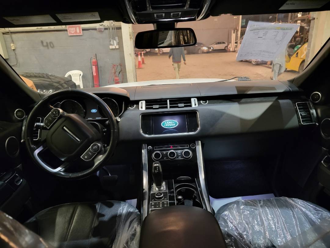 2016 LAND ROVER RANGE ROVER SPORT — 72705 Miles — Lot GA598038 — Main - Marhaba Auctions Used Cars - Image 8