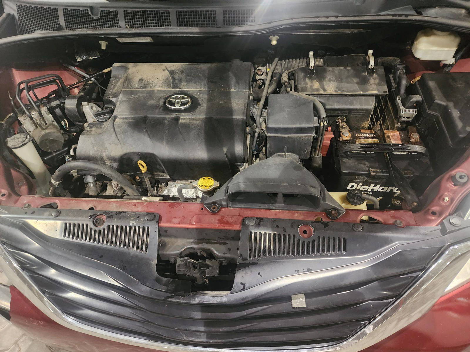 2011 TOYOTA SIENNA — 184645 Miles — Lot 71982063 - Marhaba Auctions Used Cars - Image 7