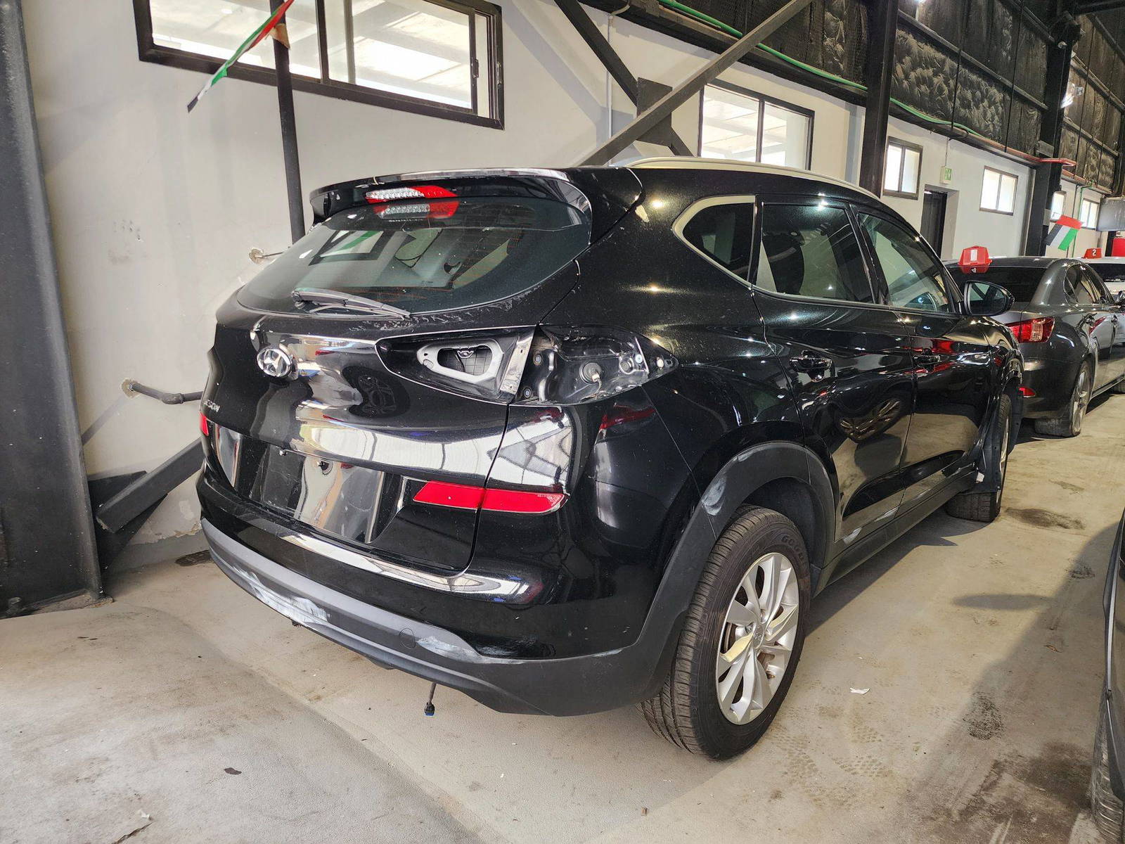 2021 HYUNDAI TUCSON — 59915 Miles — Lot 2MU353199 — Souq - Marhaba Auctions Used Cars - Image 4
