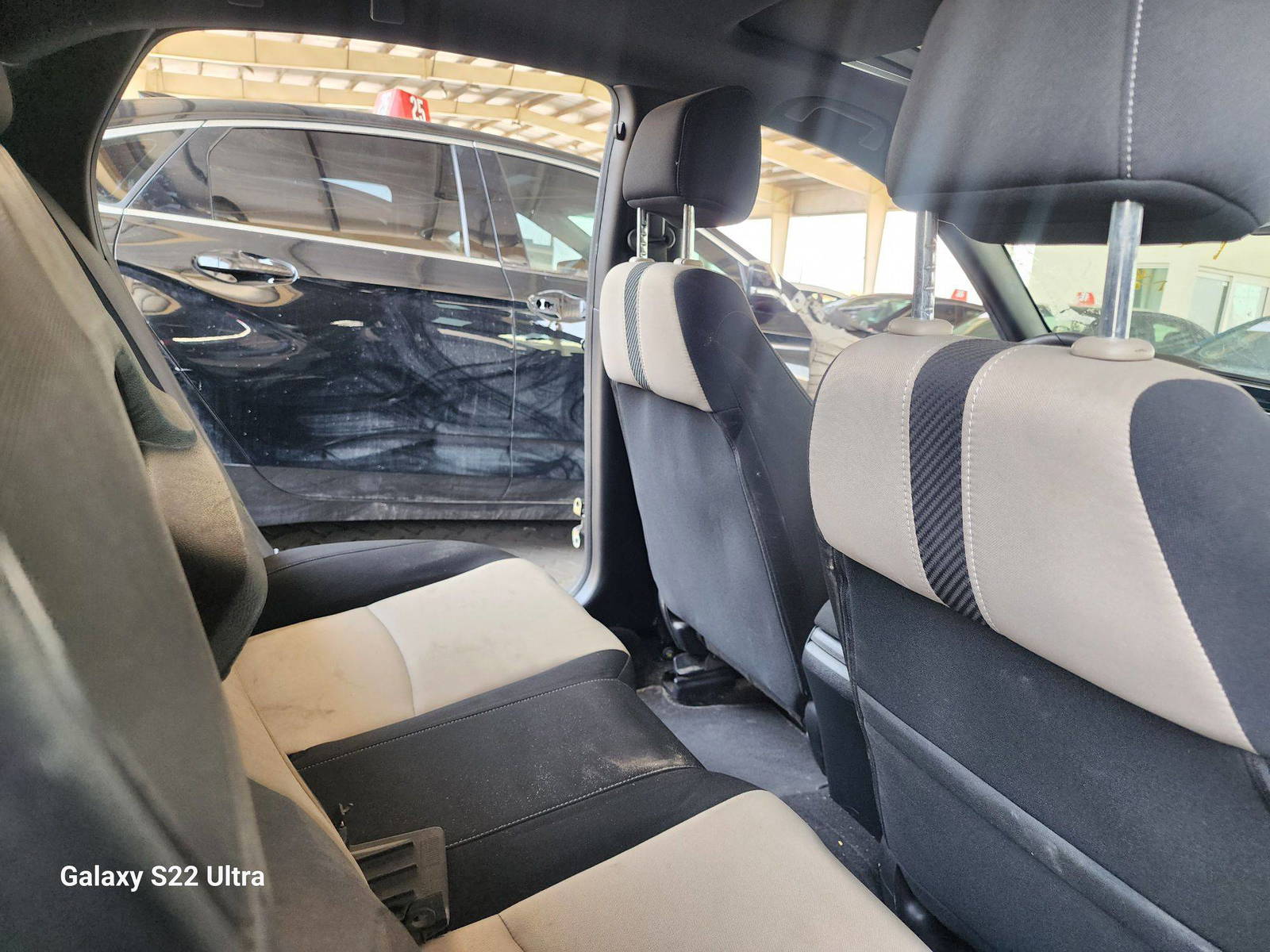 2018 HONDA CIVIC — 147176 Miles — Lot 38458362 — Souq - Marhaba Auctions Used Cars - Image 4