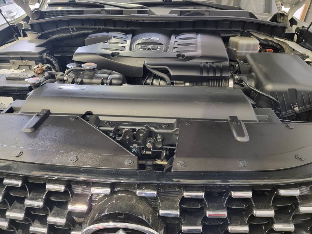 2014 INFINITI QX80 — 171886 Miles — Lot E9066003 — Main - Marhaba Auctions Used Cars - Image 12