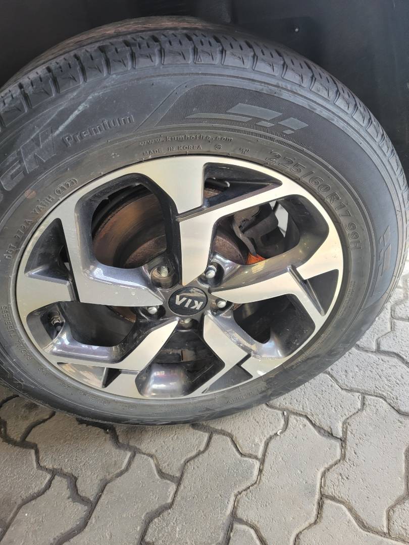 2022 KIA SPORTAGE — 33267 Miles — Lot 7988564 — Souq - Marhaba Auctions Used Cars - Image 5