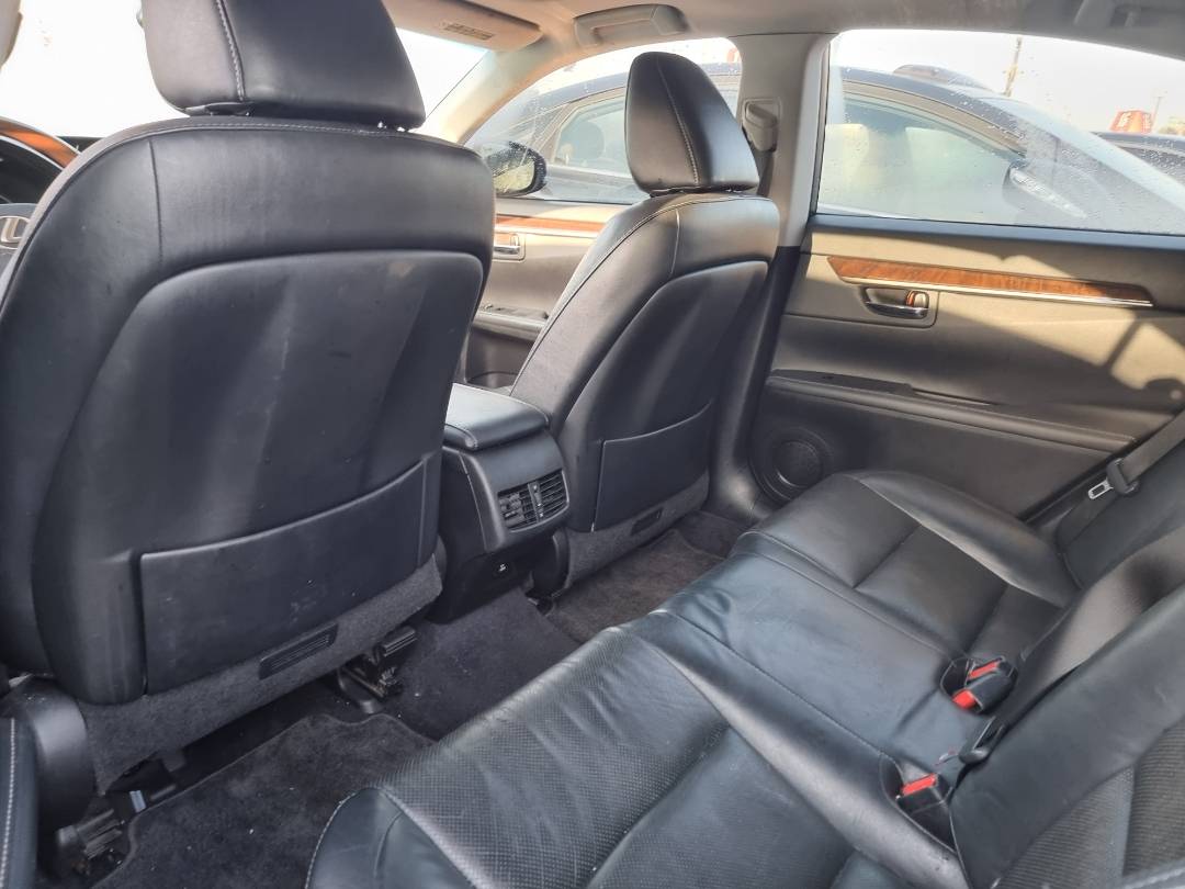 2013 LEXUS ES 350 — 165259 Miles — Lot 017938 — Ind. 12 - Marhaba Auctions Used Cars - Image 6