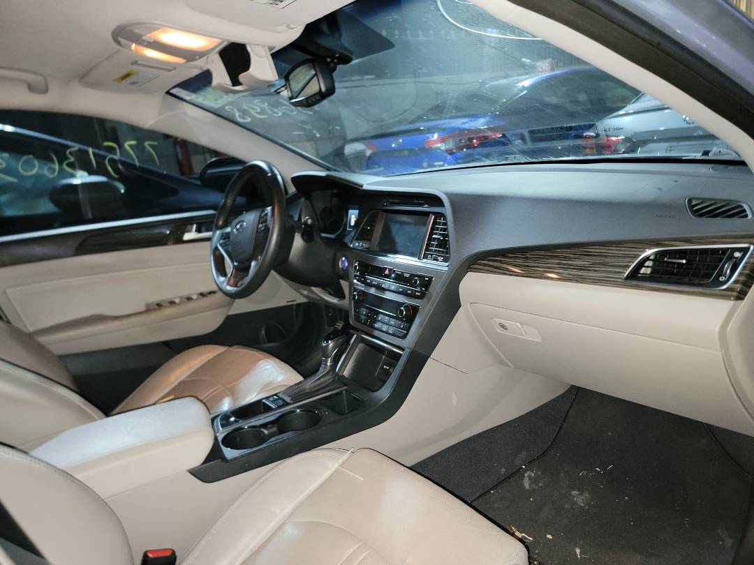 2015 HYUNDAI SONATA — 130130 Miles — Lot 77513603 - Marhaba Auctions Used Cars - Image 6