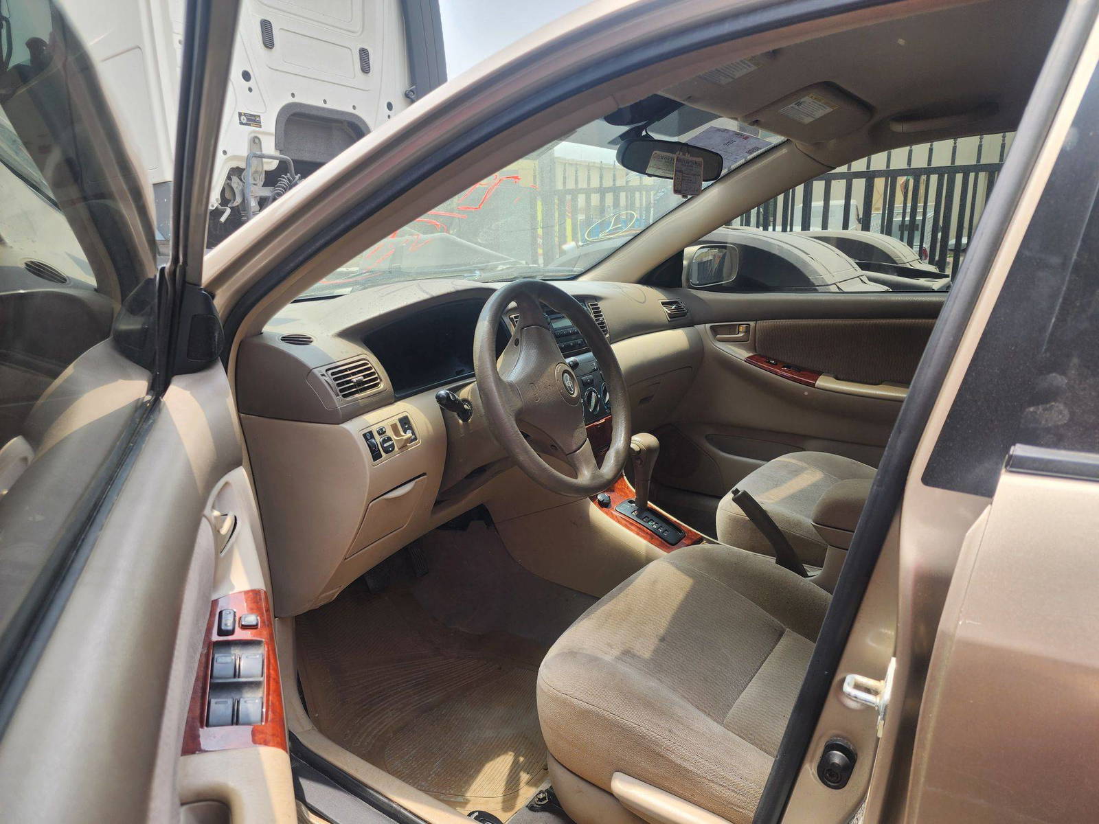 2007 TOYOTA COROLLA — 105219 Miles — Lot 729332 — Al Quoz - Marhaba Auctions Used Cars - Image 9