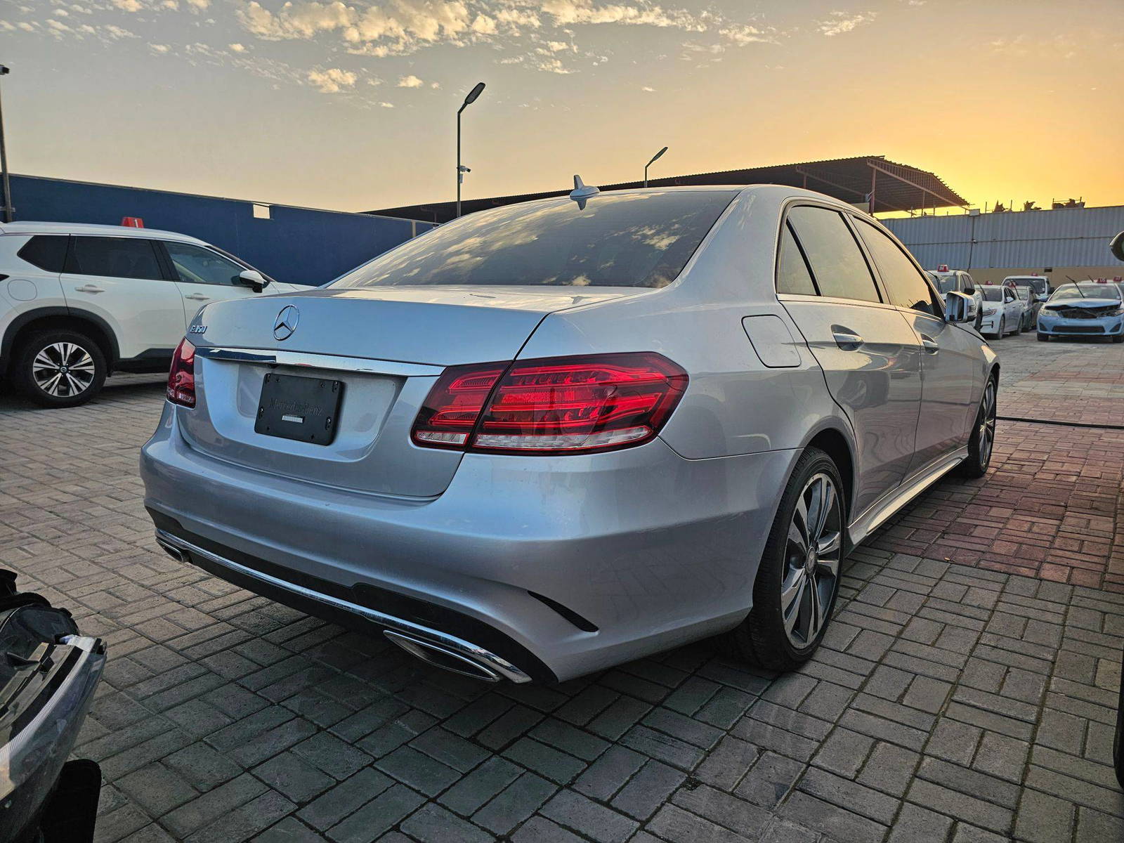2016 MERCEDES BENZ E 350 — 157656 Miles — Lot KB3GB265772 - Marhaba Auctions Used Cars - Image 5