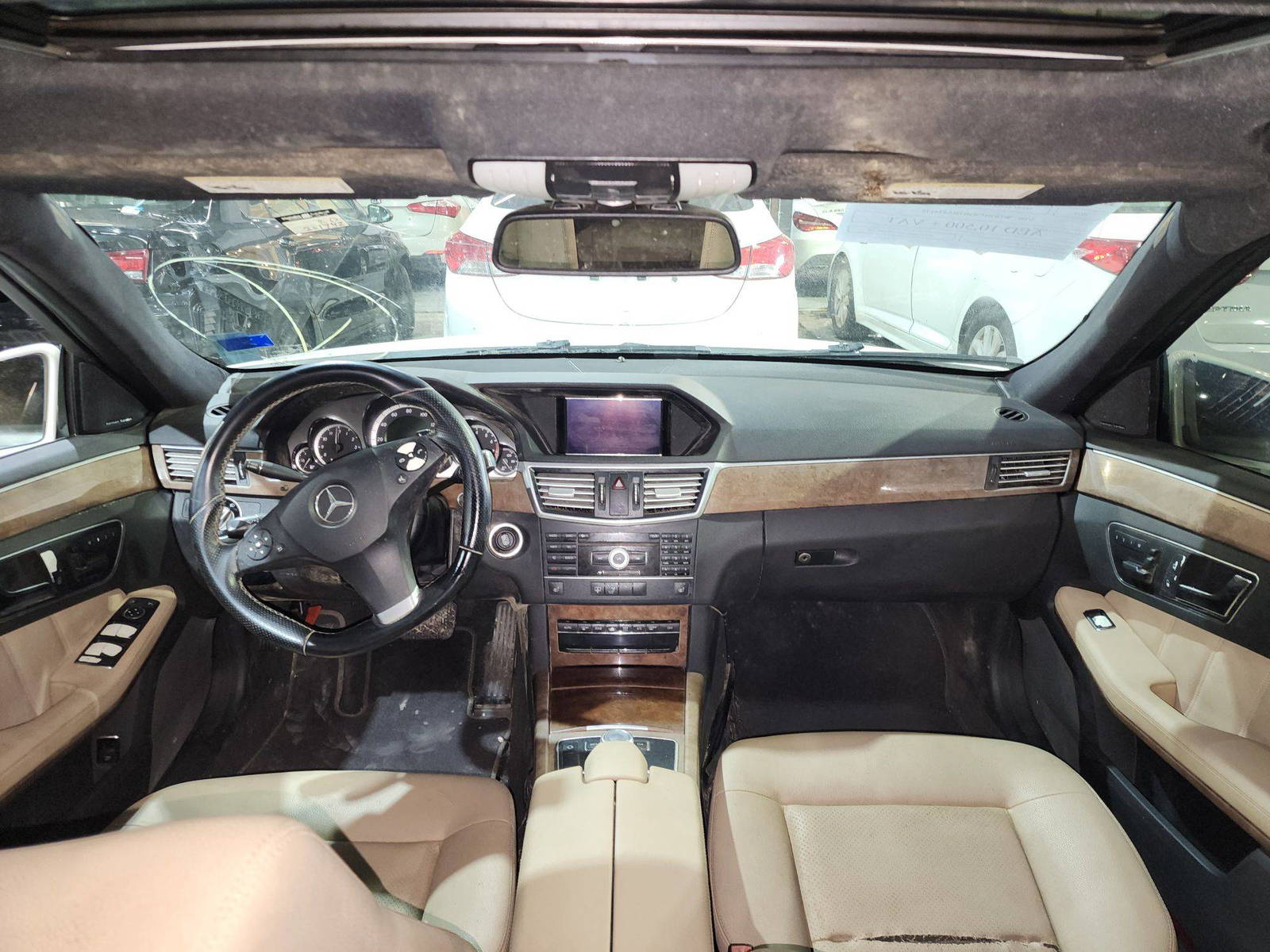 2011 MERCEDES BENZ E 350 — 201742 Miles — Lot 474175 — Al Quoz - Marhaba Auctions Used Cars - Image 8