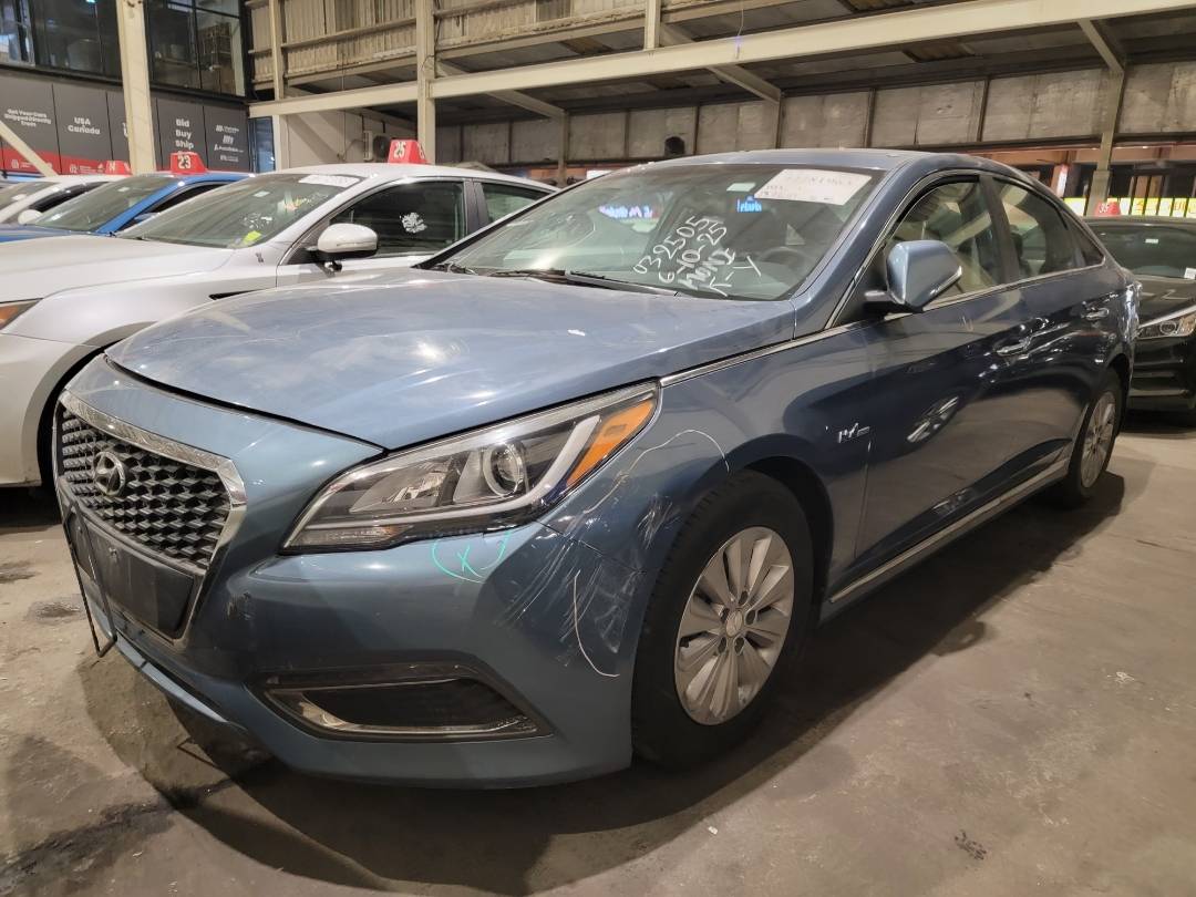 2016 HYUNDAI SONATA — 136654 Miles — Lot A032505 — Main - Marhaba Auctions Used Cars - Image 5