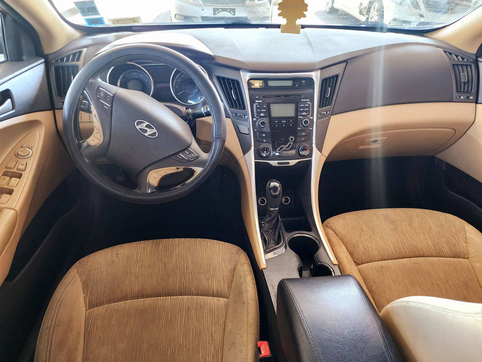 2011 HYUNDAI SONATA — 192042 Miles — Lot 39914521 — Souq - Marhaba Auctions Used Cars - Image 7