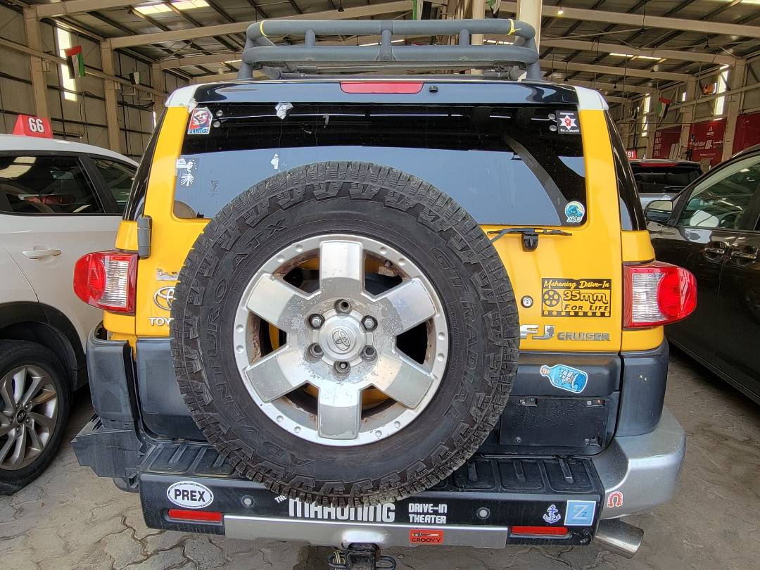 2007 TOYOTA FJ CRUISER — 200591 Miles — Lot 38379047 — Main - Marhaba Auctions Used Cars - Image 4