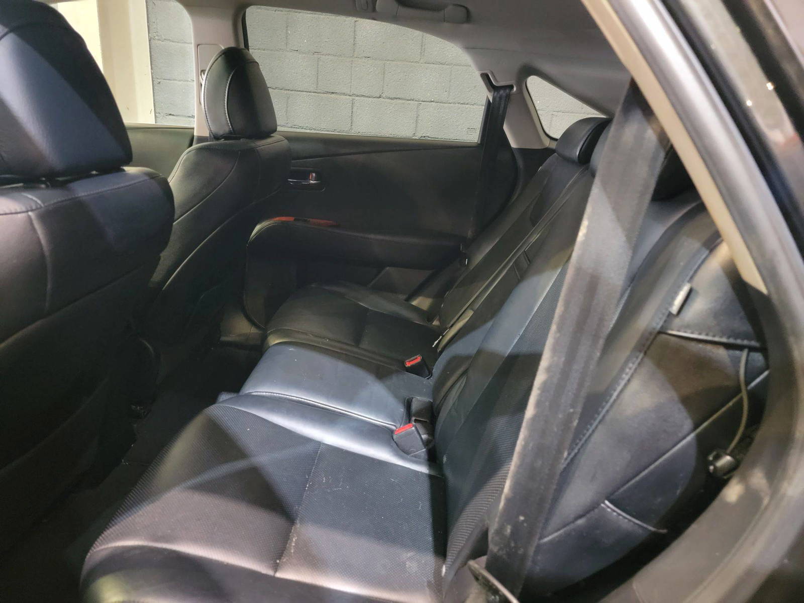 2010 LEXUS RX 350 — 223712 Miles — Lot AC003330 — Main - Marhaba Auctions Used Cars - Image 11