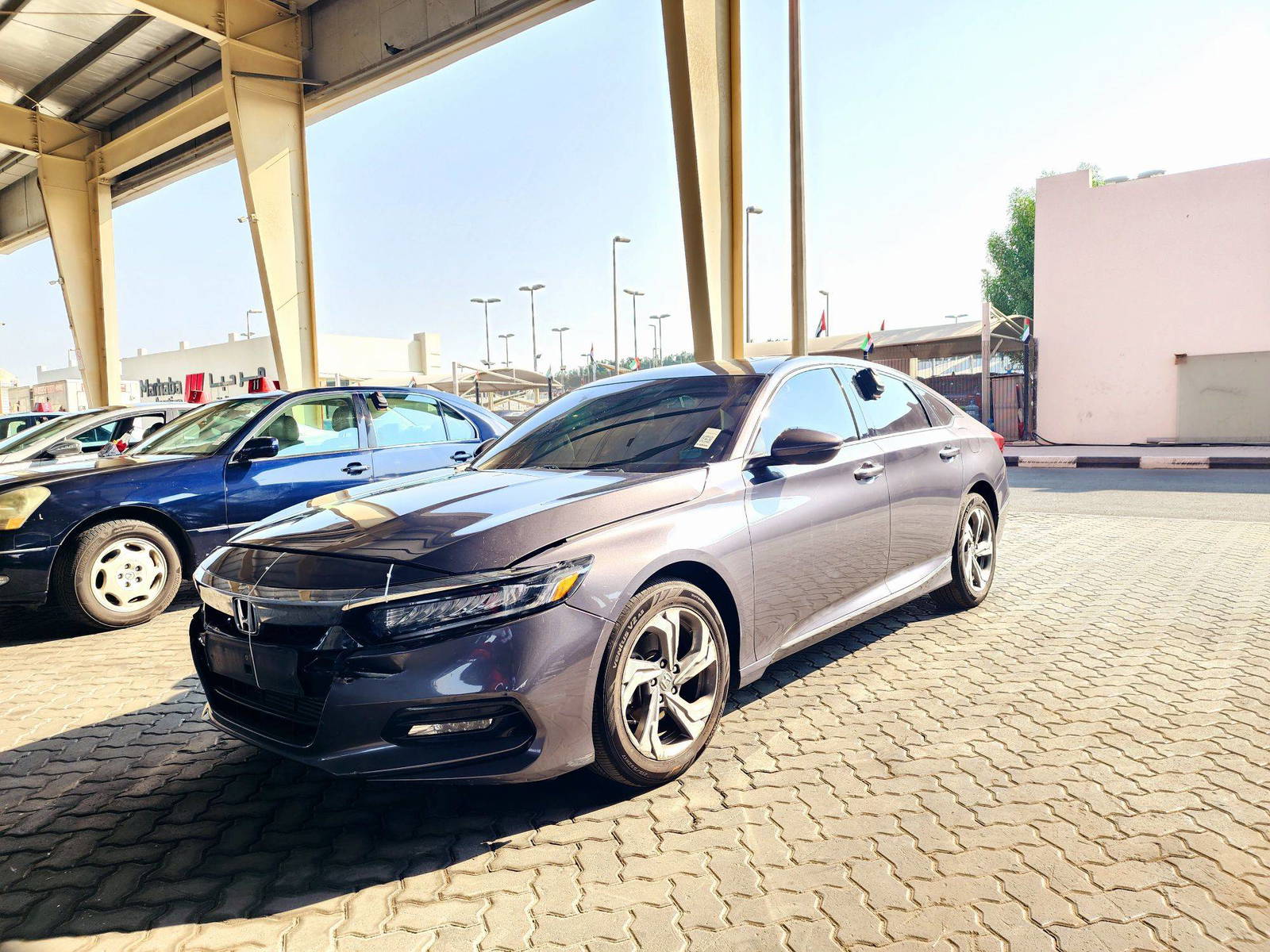 2018 HONDA ACCORD — 174874 KM — Lot 511442 — Souq - Marhaba Auctions Used Cars - Image 5