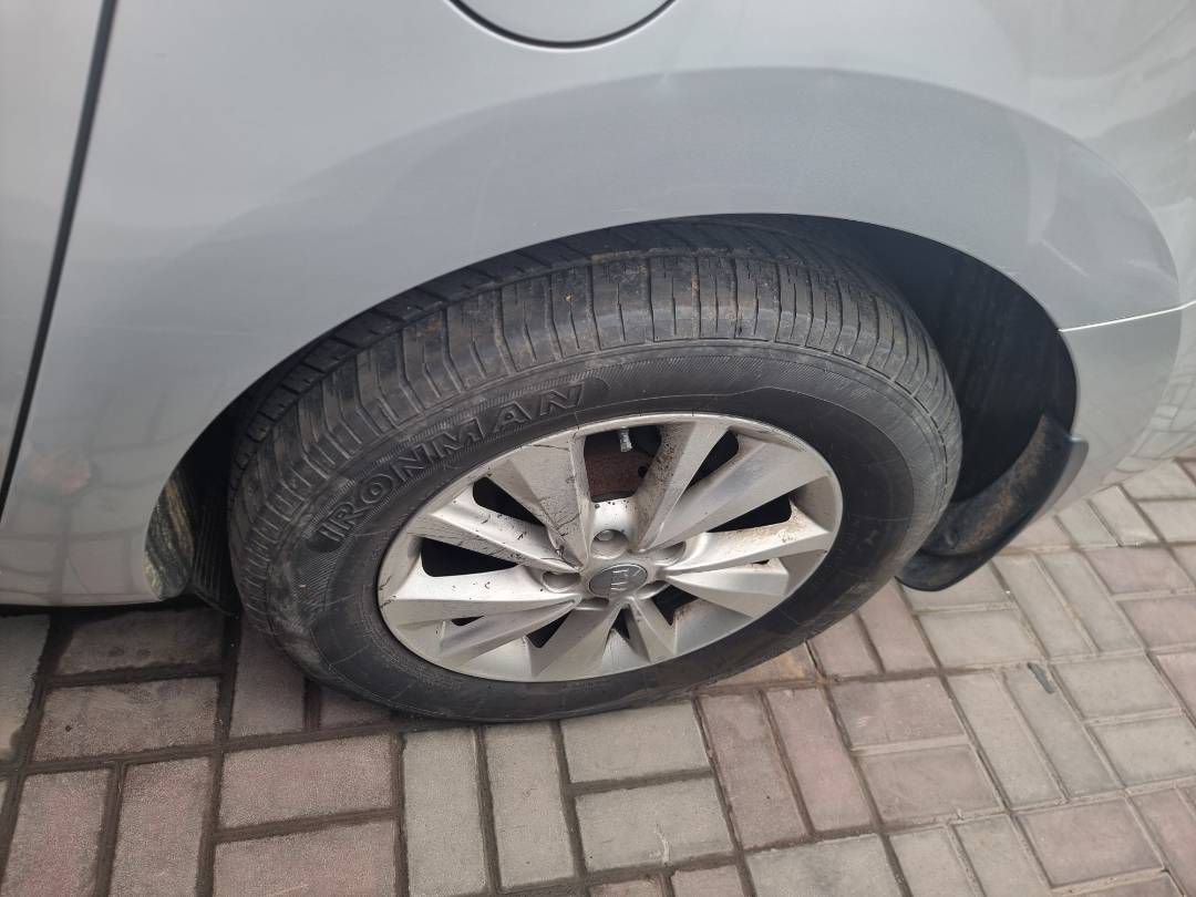 KIA SEDONA 2016 - Marhaba Auction Used Cars - Image 8