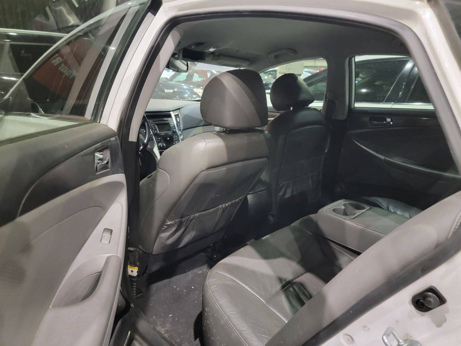 HYUNDAI SONATA 2015 - Marhaba Auction Used Cars - Image 7