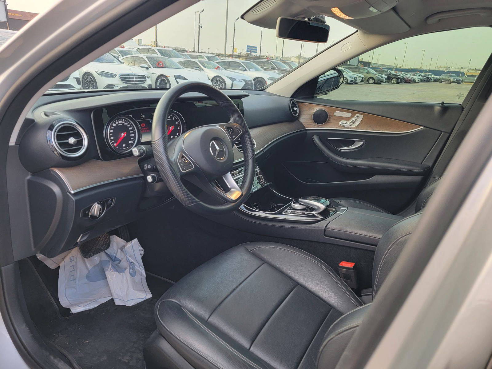 2018 MERCEDES BENZ E-300 — 186208 KM — Lot 374968 - Marhaba Auctions Used Cars - Image 8